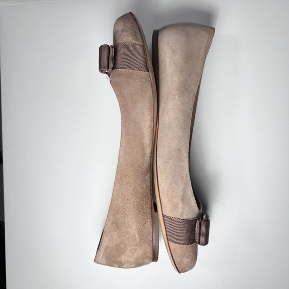 SALVATORE FERRAGAMO Varina Ballet Flat Suede Beige Woman 9.5 - Picture 6 of 12